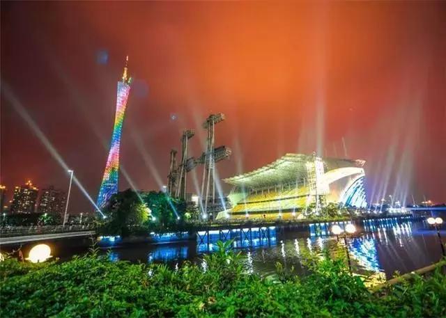 新澳門彩出號(hào)綜合走勢(shì)分析，澳門彩票出號(hào)走勢(shì)綜合解析