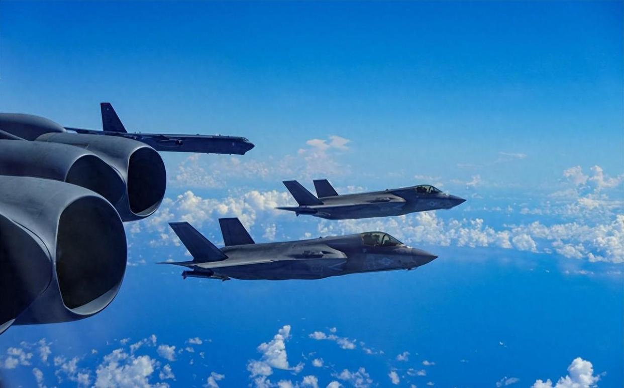 軍事熱點(diǎn)新聞，全球軍事動(dòng)態(tài)深度解析，全球軍事動(dòng)態(tài)深度解析，軍事熱點(diǎn)新聞一覽