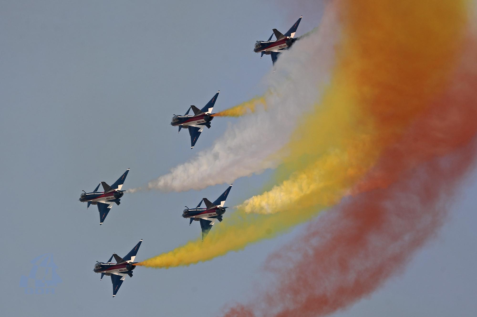 殲10圖片大全，探索中國空軍杰出戰(zhàn)斗機風(fēng)采，殲10戰(zhàn)斗機風(fēng)采展示，中國空軍杰出戰(zhàn)機圖片大全