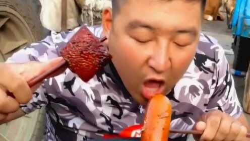 多少女星吃了文二哥的火腿腸，揭秘背后的故事，揭秘女星與文二哥火腿腸背后的故事