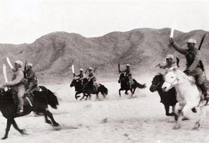 西路軍，歷史回顧與深入解析，西路軍歷史回顧與深度解析，戰(zhàn)略決策與戰(zhàn)爭影響研究