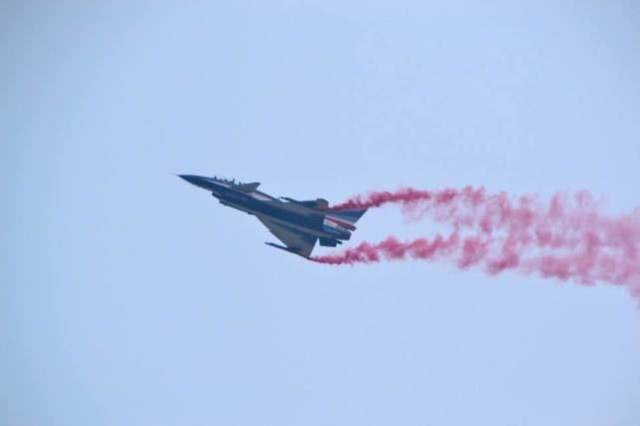 殲-10與F-16在巴基斯坦，技術(shù)比拼下的空戰(zhàn)實(shí)力對(duì)比，巴基斯坦空戰(zhàn)實(shí)力比拼，殲-10與F-16技術(shù)對(duì)決